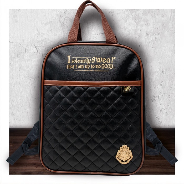 Harry Potter Quilted Backpack Black & Tan (SLHP366) Harry Potter Quilted Backpack Black & Tan (SLHP366)